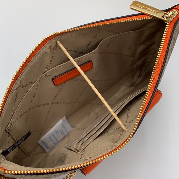 Michael Kors Jet Set LG 2 in 1 card case wristlet Wallet POPPY BROWN SIG… - Picture 13 of 16